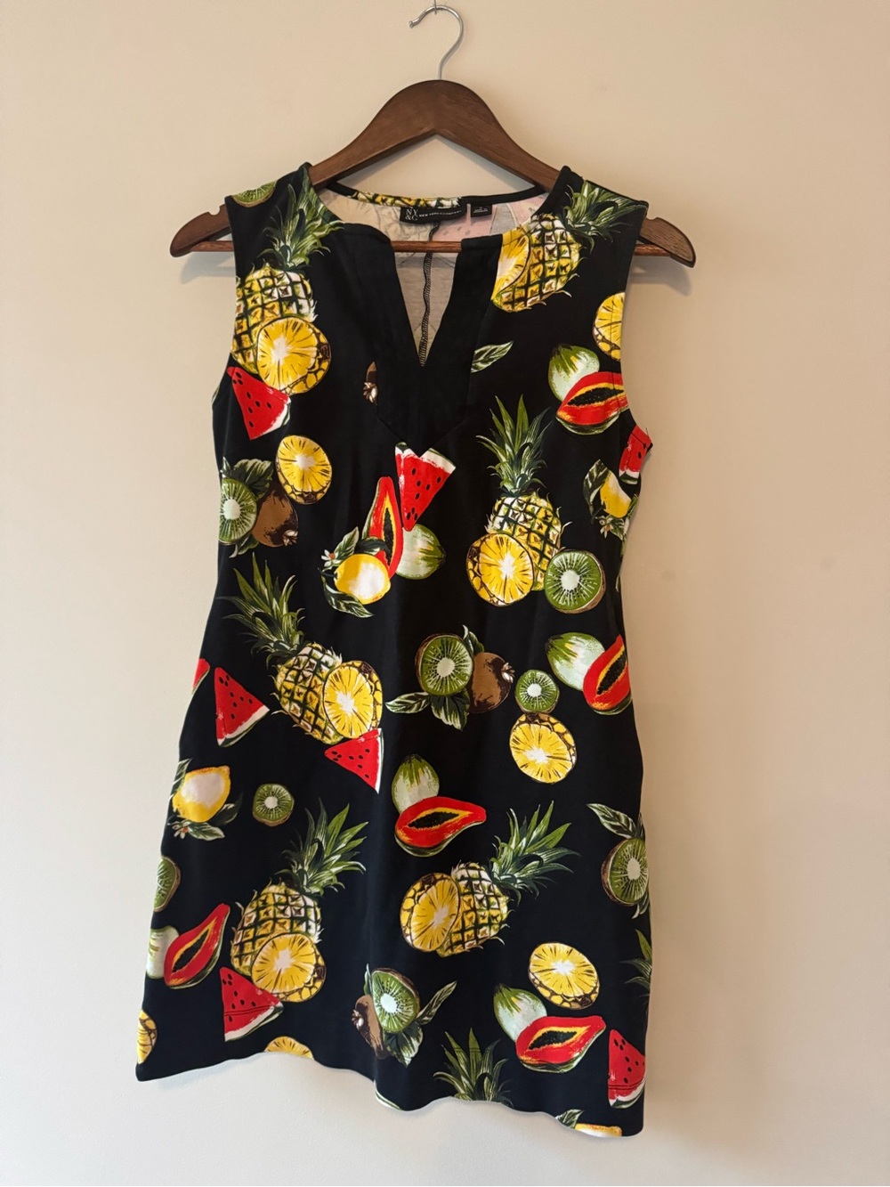 NY & C Black Tropical Fruit Print Sleeveless Dress